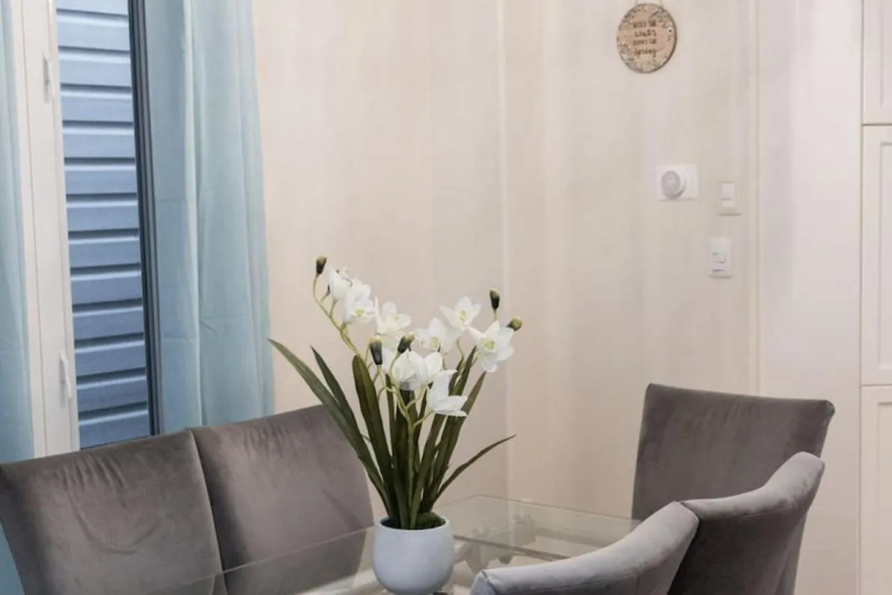 3Br Casa Close To Woodbine Beach With Deck Area And Wfh Toronto Holiday home